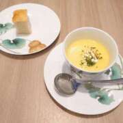 ヒメ日記 2025/07/09 11:51 投稿 さゆ 池袋西口でSUGEEE求められる俺のカラダ