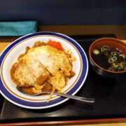 ヒメ日記 2025/08/15 13:12 投稿 さゆ 池袋西口でSUGEEE求められる俺のカラダ