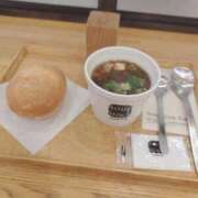 ヒメ日記 2025/08/31 17:45 投稿 さゆ 池袋西口でSUGEEE求められる俺のカラダ