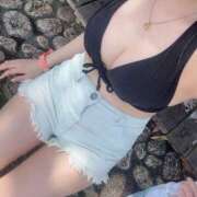 青山かいり おひさしぶりです🫣🤍 断りきれない美人マッサージ嬢たち