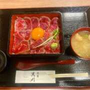 ヒメ日記 2025/10/22 00:41 投稿 しおん 恋のうた