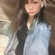 ヒメ日記 2025/10/08 16:23 投稿 ザクロ 飾窓