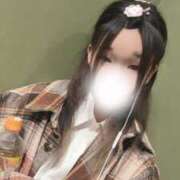 ヒメ日記 2025/10/31 09:25 投稿 ザクロ 飾窓