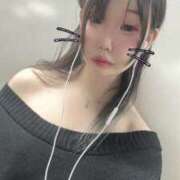 ザクロ おはよぉ 飾窓