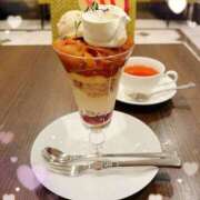 つゆり つゆりです♡ 池袋あられ