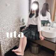 ヒメ日記 2025/10/22 23:33 投稿 うた（激かわパイパンロリ天使！ ハニービー（Honey Bee）