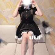 ヒメ日記 2025/12/28 13:13 投稿 うた（激かわパイパンロリ天使！ ハニービー（Honey Bee）