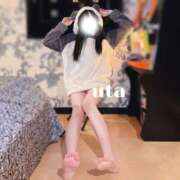 ヒメ日記 2026/01/04 19:33 投稿 うた（激かわパイパンロリ天使！ ハニービー（Honey Bee）