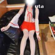 うた（激かわパイパンロリ天使！ 煙がすごい💭💭💭 ハニービー（Honey Bee）