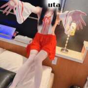 うた（激かわパイパンロリ天使！ －5℃💭 ハニービー（Honey Bee）