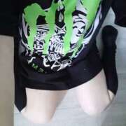 ヒメ日記 2025/10/18 14:00 投稿 ダリア 飾窓