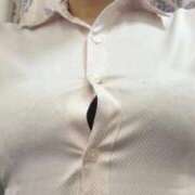 柳　かえで サイズが違うのかなぁ😶 OLピンクコレクション