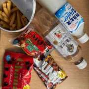 ほたる 差入れたくさんもらった🩷 素人美少女専門　新横浜アンジェリーク（アンジェリークグループ）