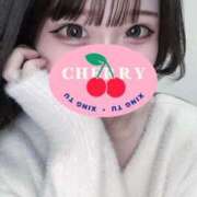 七瀬るあ みんな何してる🫠 ウルトラホワイト