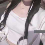 りり コンバンわ！ ノーパンエステ!?絶頂させる天使たち