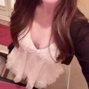 ヒメ日記 2025/11/04 13:06 投稿 えるぜ もしも清楚な20、30代の妻とキスイキできたら横浜店