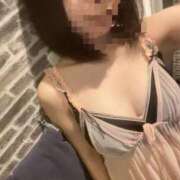 ヒメ日記 2025/10/18 15:35 投稿 ゆかり えくぼは恋の落とし穴！ ウエスト・コム