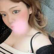 あみ 蒸し暑い☂️ 人妻・若妻デリヘル レディプレイス