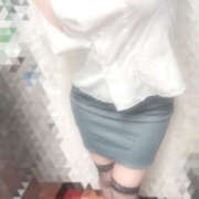 ヒメ日記 2026/07/07 17:04 投稿 るな 彼女の部屋本店