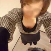 ヒメ日記 2025/10/25 21:00 投稿 葵【あおい】 La Rouge(中津)