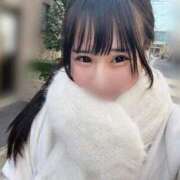 ゆうり あけおめ♡出勤♡ E+アイドルスクール池袋店