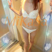 ヒメ日記 2025/10/11 16:45 投稿 みかさ やんちゃな子猫日本橋本店