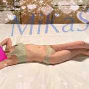 ヒメ日記 2025/11/12 10:31 投稿 みかさ やんちゃな子猫日本橋本店