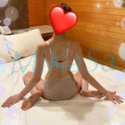 ヒメ日記 2025/11/27 10:07 投稿 みかさ やんちゃな子猫日本橋本店