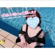 ひとか 🎀夏はまだまだ🫧🎀 白いぽっちゃりさん