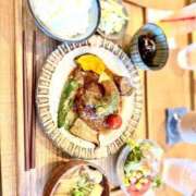 杠葉こはく 🍽💕 池袋パラダイス