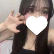 ヒメ日記 2025/10/25 19:46 投稿 松浦こころ 全裸美女からのカゲキな誘惑