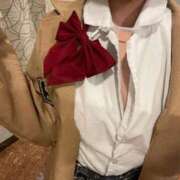 ヒメ日記 2025/12/12 13:20 投稿 松浦こころ 全裸美女からのカゲキな誘惑