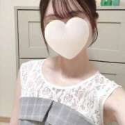 まひる 出勤‎🤍 ゆるふわKISS