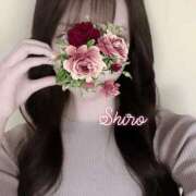 ヒメ日記 2025/10/19 00:34 投稿 黒井 しろ ホットアロマ