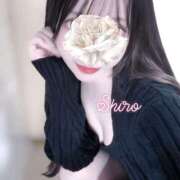 ヒメ日記 2025/10/22 03:03 投稿 黒井 しろ ホットアロマ