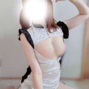 れな 少し過激で恥ずかしい🫣💛 めっちゃスイスク梅田店