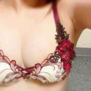 ヒメ日記 2025/10/16 14:21 投稿 蜜峰まりん やみつきエステ千葉栄町店