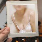 千夏 白で⋯ 素人妻達☆マイふぇらレディー