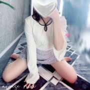 綾瀬 るり 12/11出勤します メルビス＆アトリアーナ