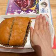 はな 私の手と比較してこの大きさ🥪 エロティックマッサージ 新橋