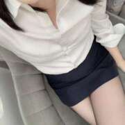 ヒメ日記 2025/08/09 16:13 投稿 上原　かな OLピンクコレクション