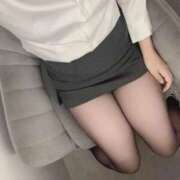 ヒメ日記 2025/08/29 11:37 投稿 上原　かな OLピンクコレクション