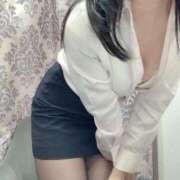 ヒメ日記 2025/11/30 09:24 投稿 上原　かな OLピンクコレクション