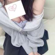 ヒメ日記 2025/12/18 18:23 投稿 上原　かな OLピンクコレクション