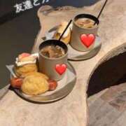 もえ 友達とまったりカフェタイム🍑💞 コンカフェ＆オナクラ ちいかの！池袋店