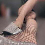 ヒメ日記 2025/10/23 14:24 投稿 悠木まみ ゴールドクイーン