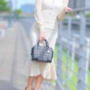 ヒメ日記 2025/11/28 08:00 投稿 あまつかぜ鳳花 ゴールドクイーン