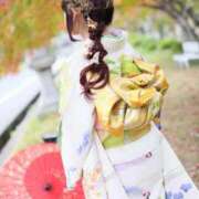 ヒメ日記 2026/01/04 08:00 投稿 あまつかぜ鳳花 ゴールドクイーン