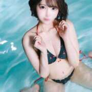 ヒメ日記 2025/07/08 01:00 投稿 真白望愛 ゴールドクイーン