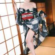 ヒメ日記 2025/07/22 19:50 投稿 真白望愛 ゴールドクイーン